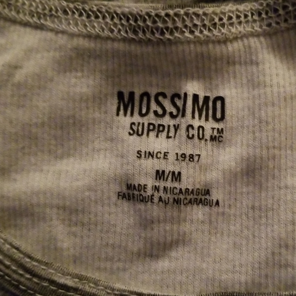 Tank Top Bundle - Picture 3 of 4